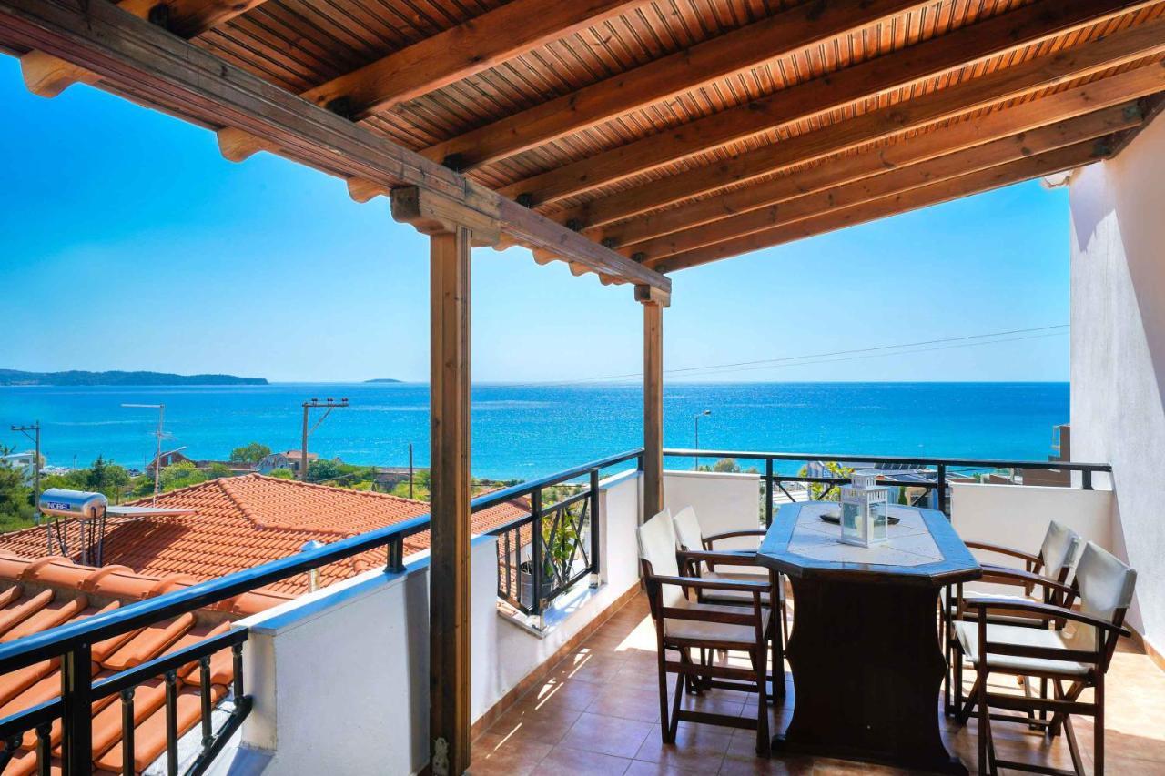 Villa Golden Nest Лименария Екстериор снимка