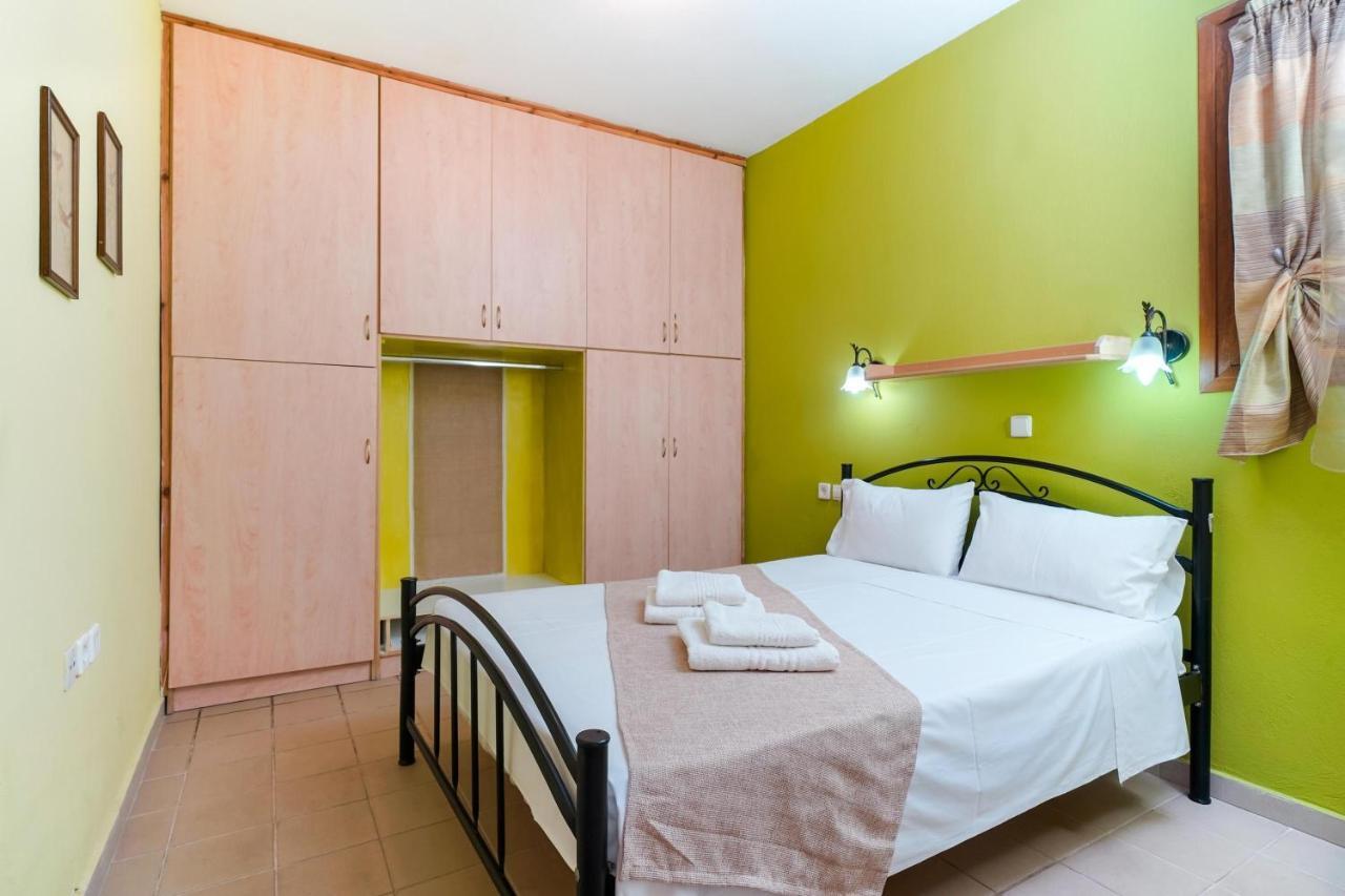 Villa Golden Nest Лименария Екстериор снимка