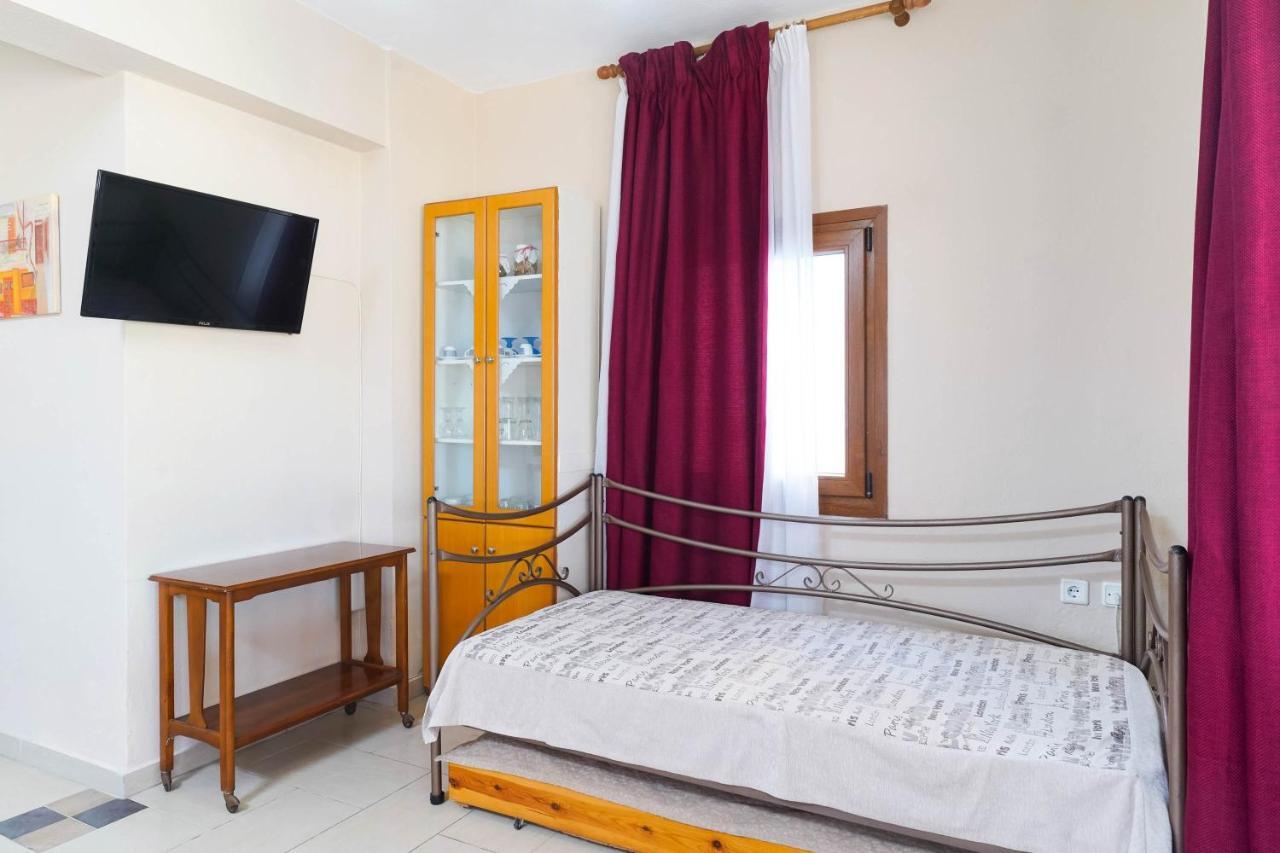 Villa Golden Nest Лименария Екстериор снимка