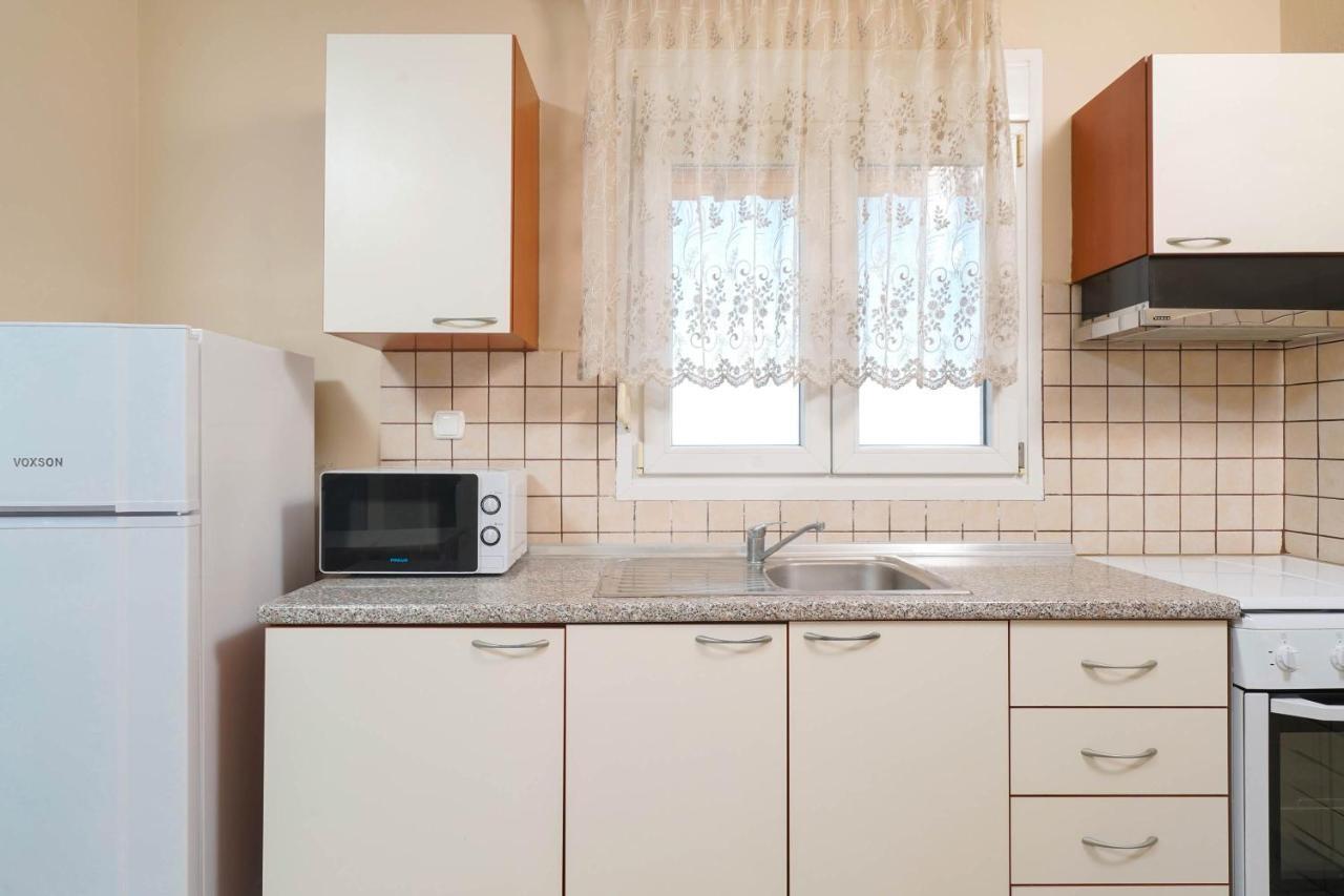 Villa Golden Nest Лименария Екстериор снимка