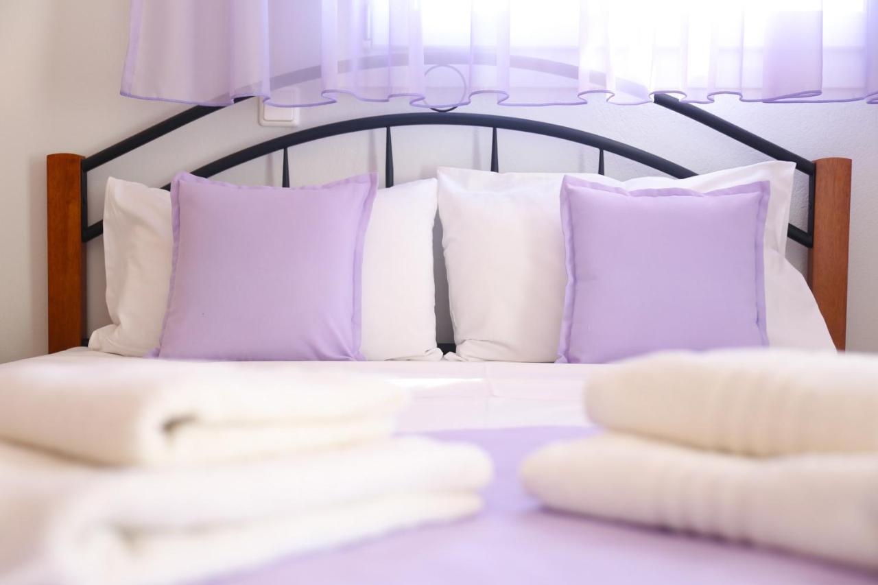 Villa Golden Nest Лименария Екстериор снимка